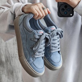 Casual low-top shoes Easy walking partner meetups