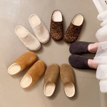 A Pair of Four Seasons Women's Closed-Toe Shoes, Home Slippers, Slip-On Mules, Thickened Insoles, -Lined and Thickened, Comfortable and Simple Casual, Suitable for Autumn and Winter, Women Shoes